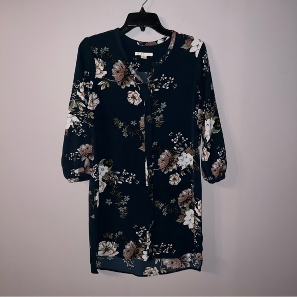 Dark emerald green slip long sleeve dress with white and pink flowers c&e small
